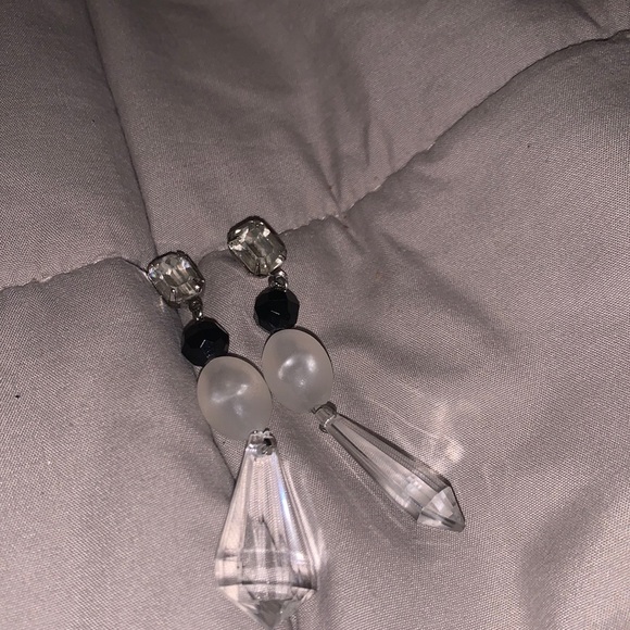 Vintage Earrings - Picture 1 of 2